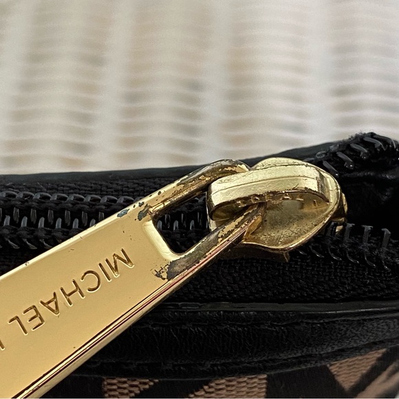 Michael Kors Black and Beige MK Monogram Wristlet Pouch - Picture 15 of 17